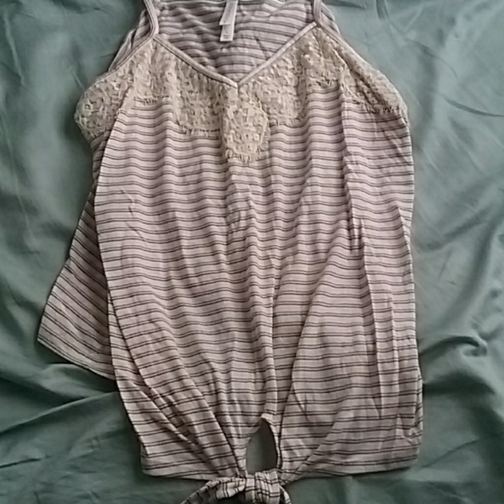Tie front tank